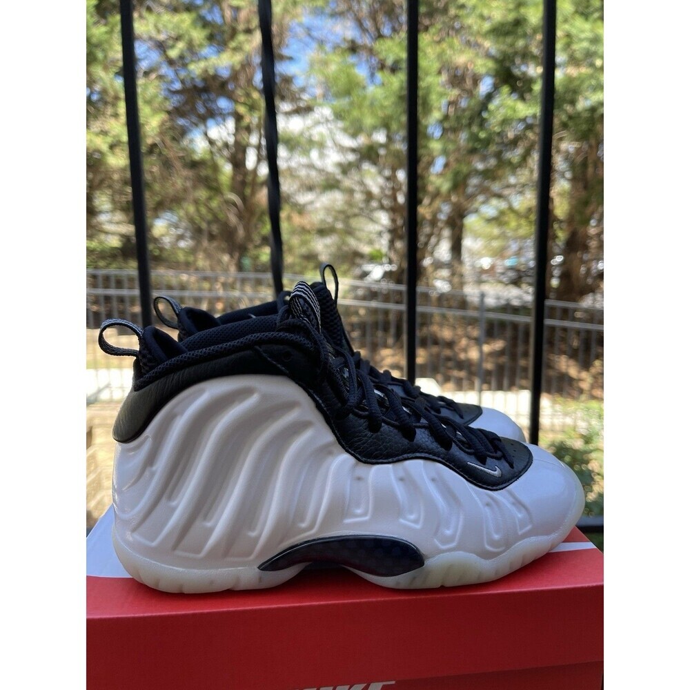 Nike Little Posite One (GS) White Silver Black DV2238-100 Size 4Y (No OG Box)